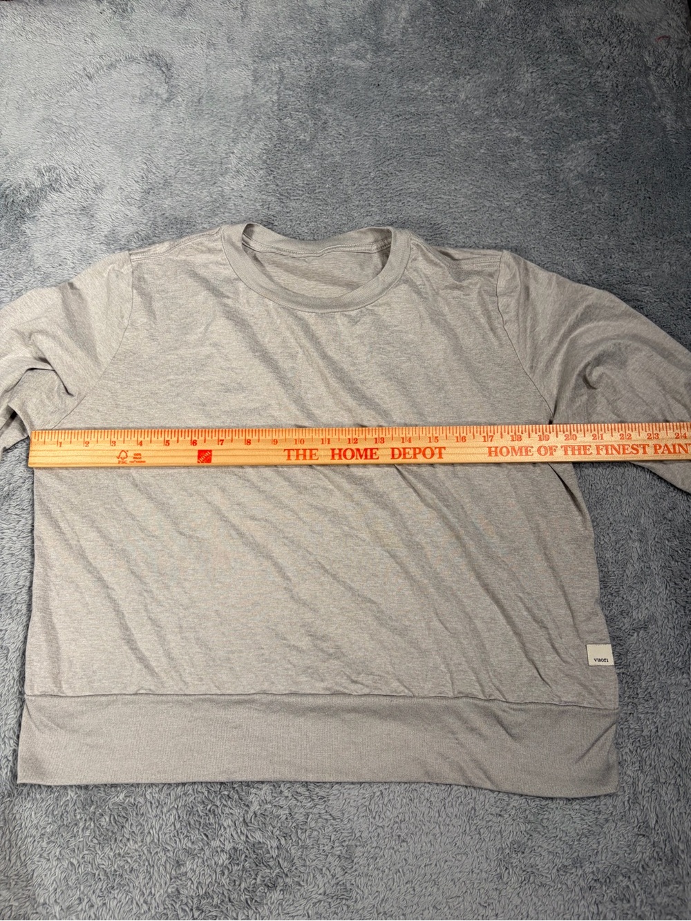 Vuori Gray Crewneck long sleeve shirt - Picture 7 of 12